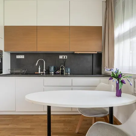Basilika Breathless View One Bedroom Elegant With Balcony Free Parking Upon Reservation Apartmán *