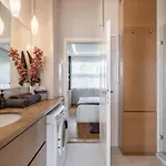 Basilika Breathless View One Bedroom Elegant With Balcony Free Parking Upon Reservation *