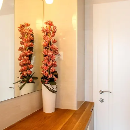 Basilika Breathless View One Bedroom Elegant With Balcony Free Parking Upon Reservation Budapest