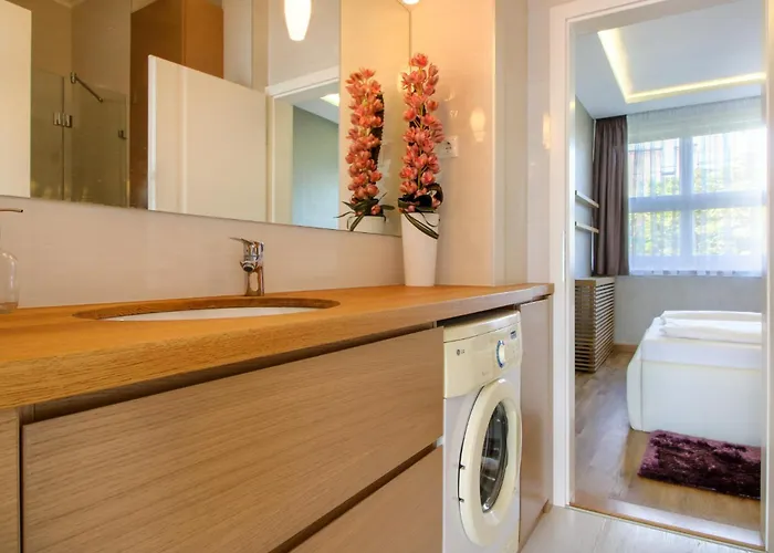 Apartment Basilika Breathless View One Bedroom Elegant With Balcony Free Parking Upon Reservation Budapest