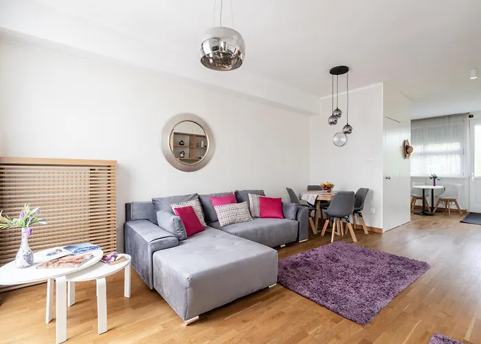 Basilika Breathless View One Bedroom Elegant With Balcony Free Parking Upon Reservation Budapest