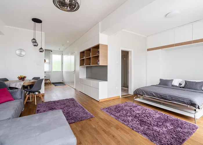 Basilika Breathless View One Bedroom Elegant With Balcony Free Parking Upon Reservation * Budapest